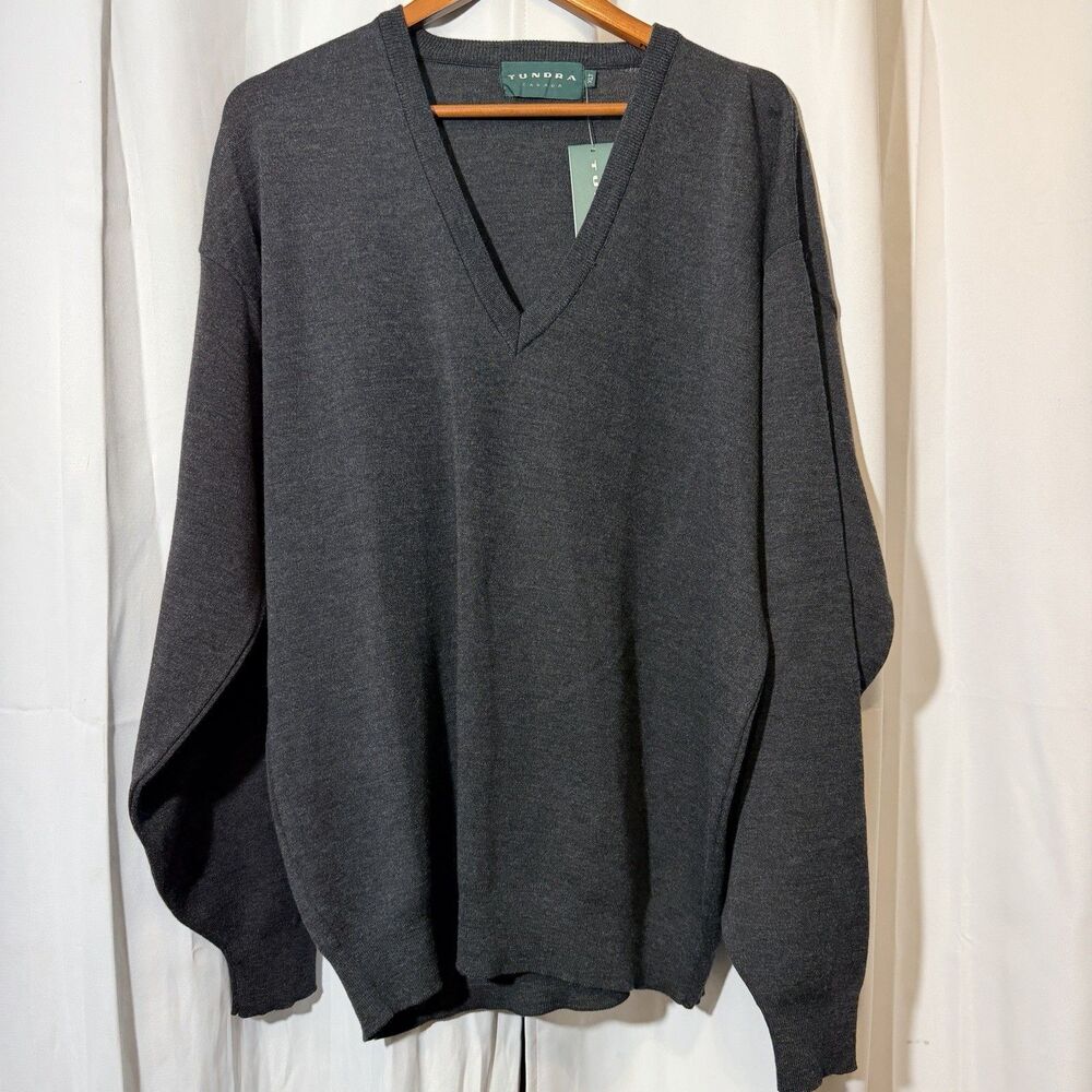 Vintage Tundra Canada V Neck Sweater Pullover Gray NWT